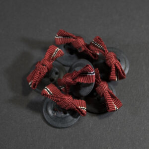 Button (bow) - Eastern Front medal