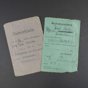 Front view of the drivers license set. With bold letters and information about the owner