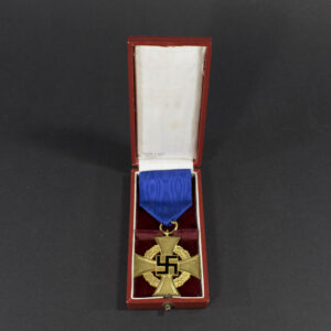 WWII German 40 Years Faithful Service Medal displayed inside its original presentation case, showing the medal and ribbon neatly arranged.