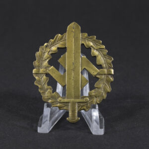 Overview of a WWII German bronze SA sports badge, showing the complete badge with oak wreath and central emblem.