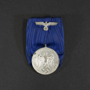 Overview of a WWII German 4‑year Wehrmacht long service medal bar, showing the complete mounted decoration.