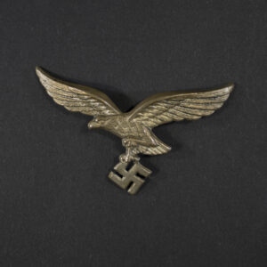 Luftwaffe tropical pith helmet eagle overview showing full insignia design