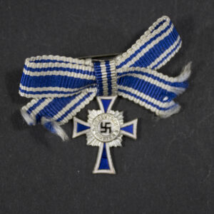 WW2 German Silver Mother’s Cross miniature overview, original condition, L/11 marked piece