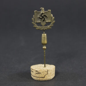 Overview of an original NSRL 1937 Sports Pin, showing the complete badge and its overall condition.
