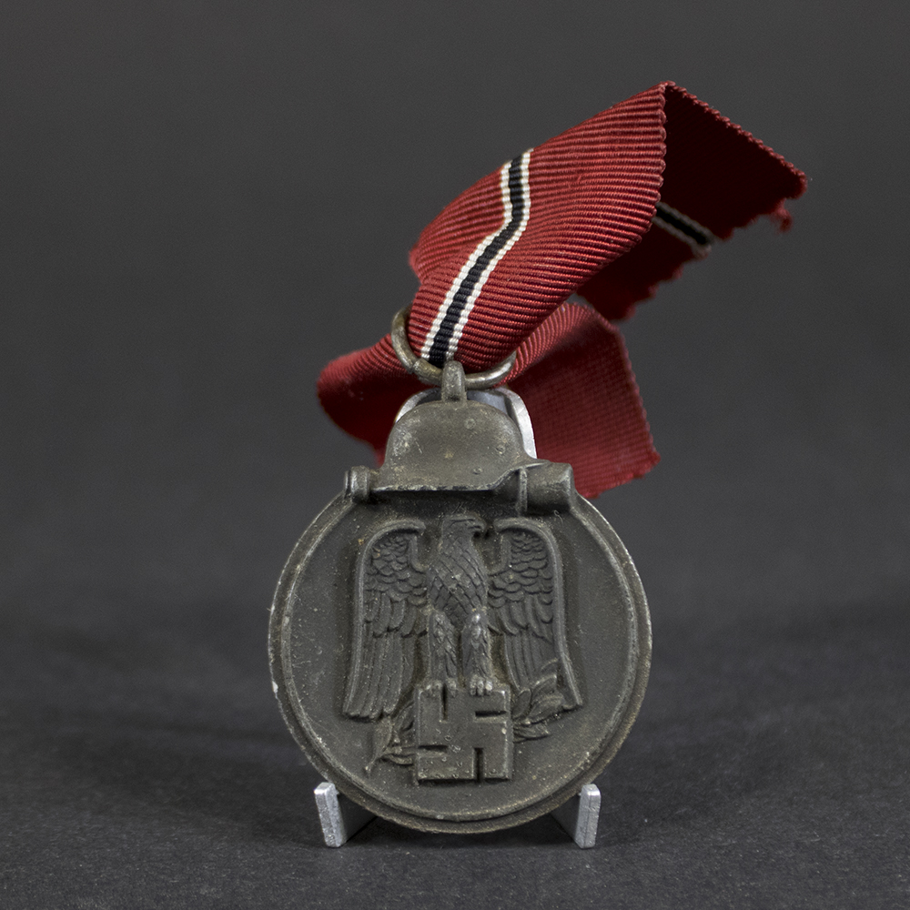 Eastern front medal set - Image 3