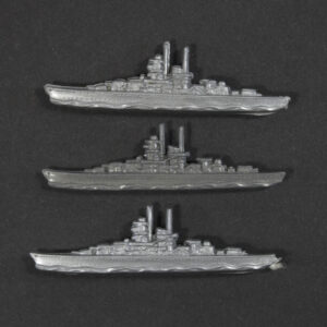 WWII German WHW Kreuzer grey plastic miniature figures facing left on dark background
