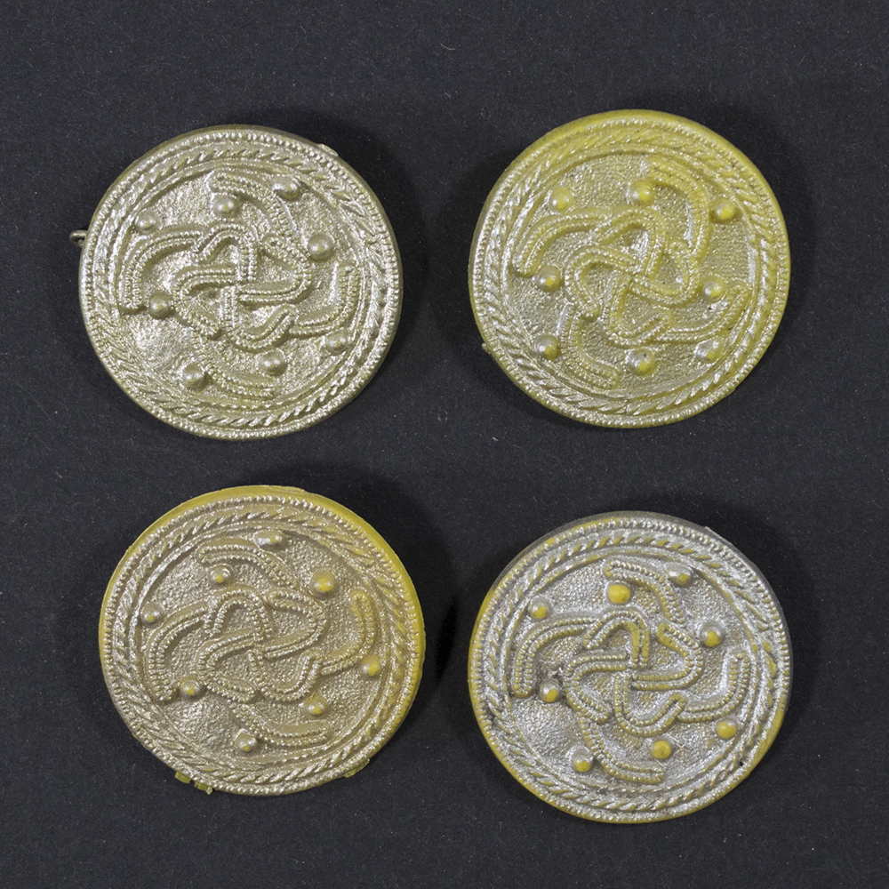 WWII German WHW Köln Müngersdorf set of four round plastic tinnies front view